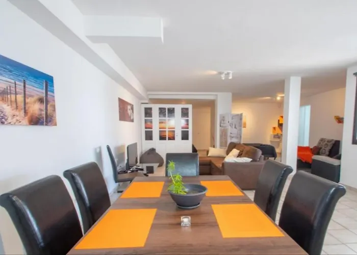 Las Arecas Apartment