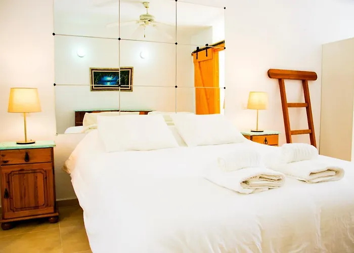 Casa Tigot (Adults Only)
