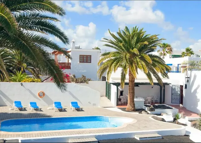 Villa Ramirez