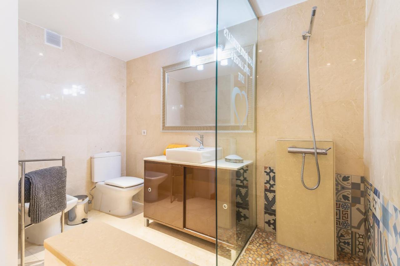 Arrecife Sands- Seafront - Sea Views - Private Underground Parking Apartamento *