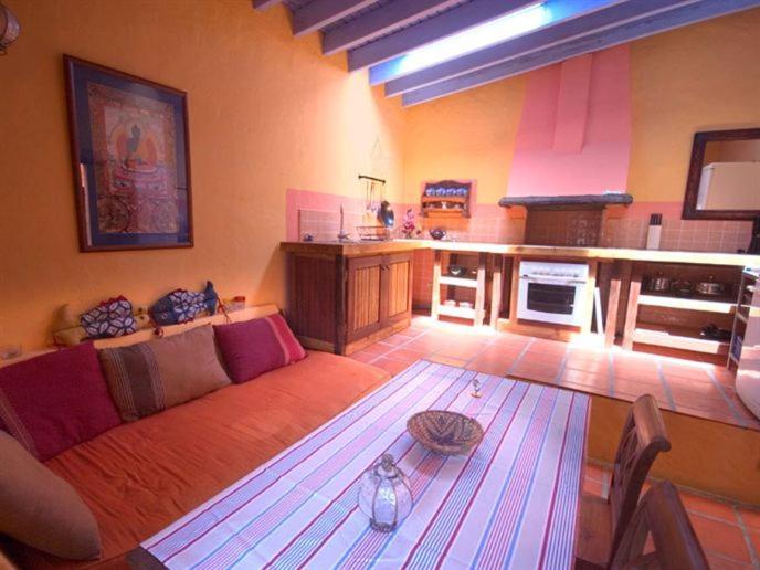 Casa Shanti Máguez