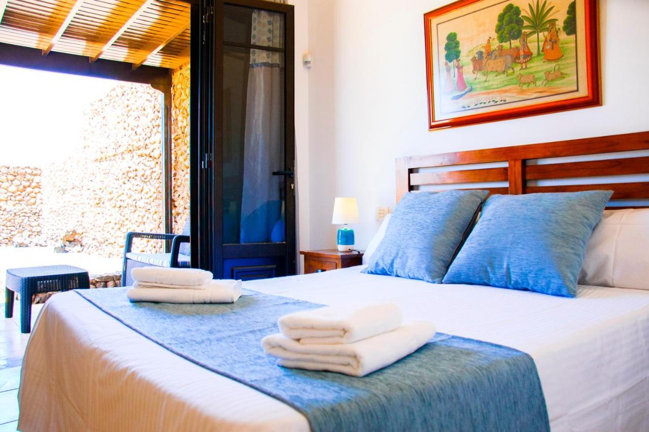 Conil With Heated Pool And Air Conditioning Playa Blanca (Lanzarote)