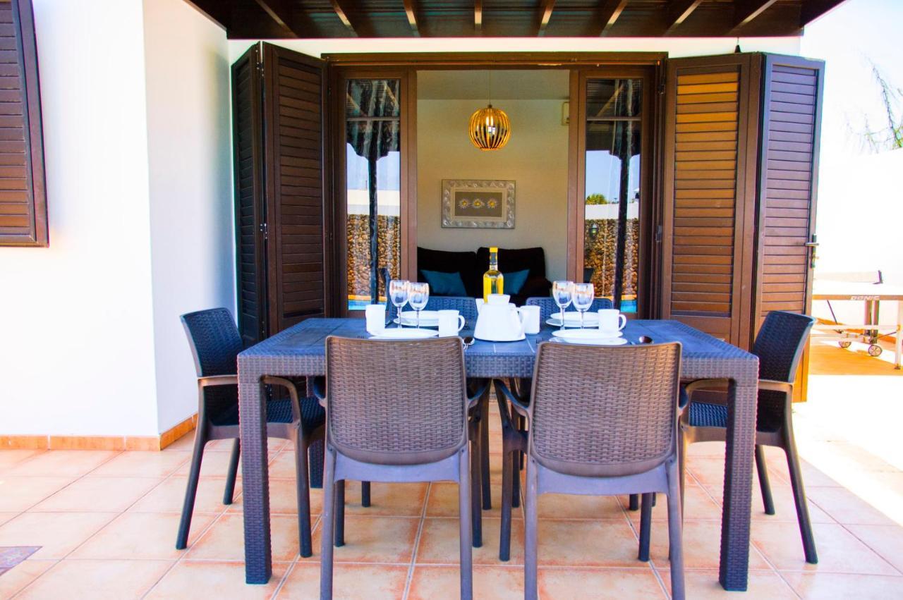 Villa Conil With Heated Pool And Air Conditioning