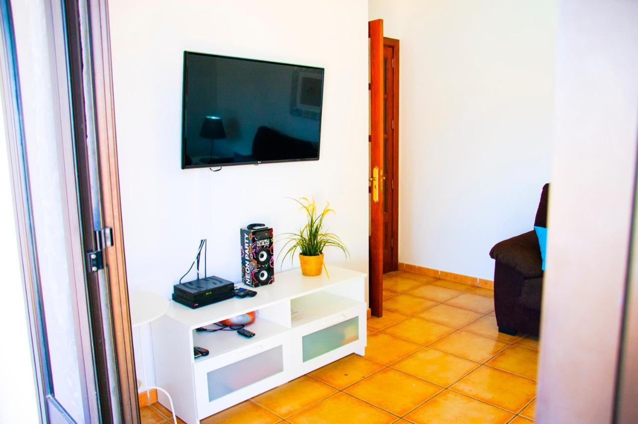 Villa Conil With Heated Pool And Air Conditioning *