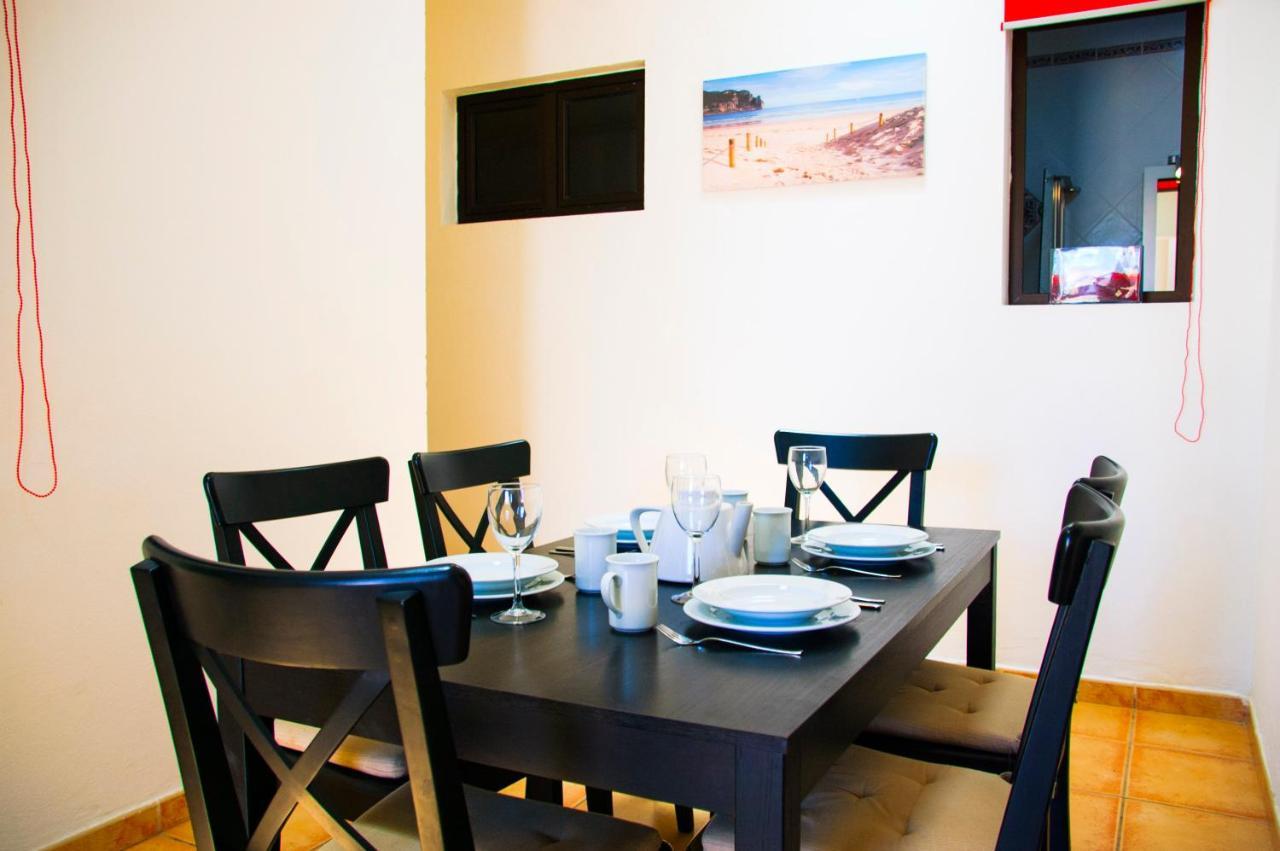 Conil With Heated Pool And Air Conditioning Villa