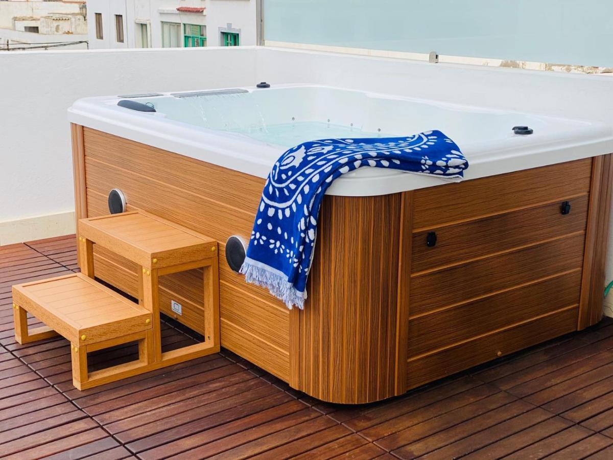 Lantia Rooftop House Hostal Arrecife (Lanzarote)