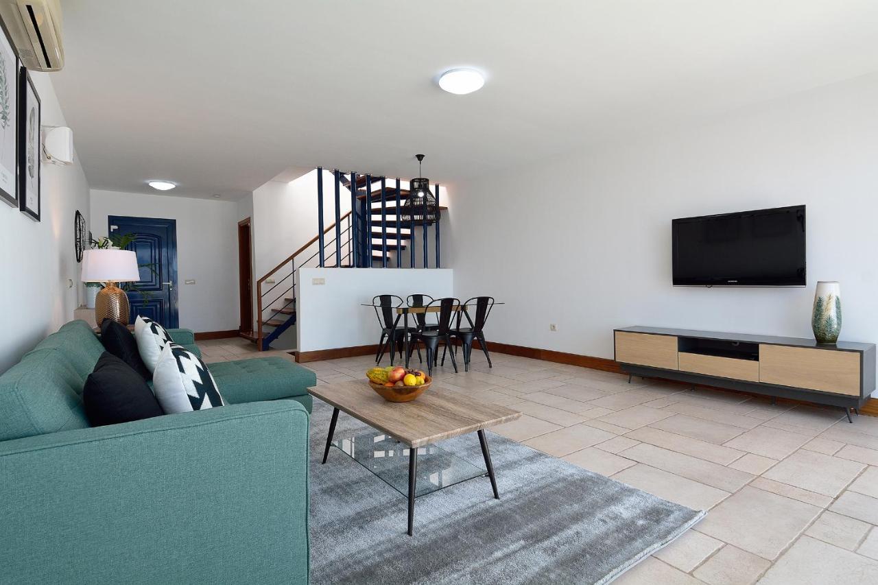 Kentia With Private Pool Villa