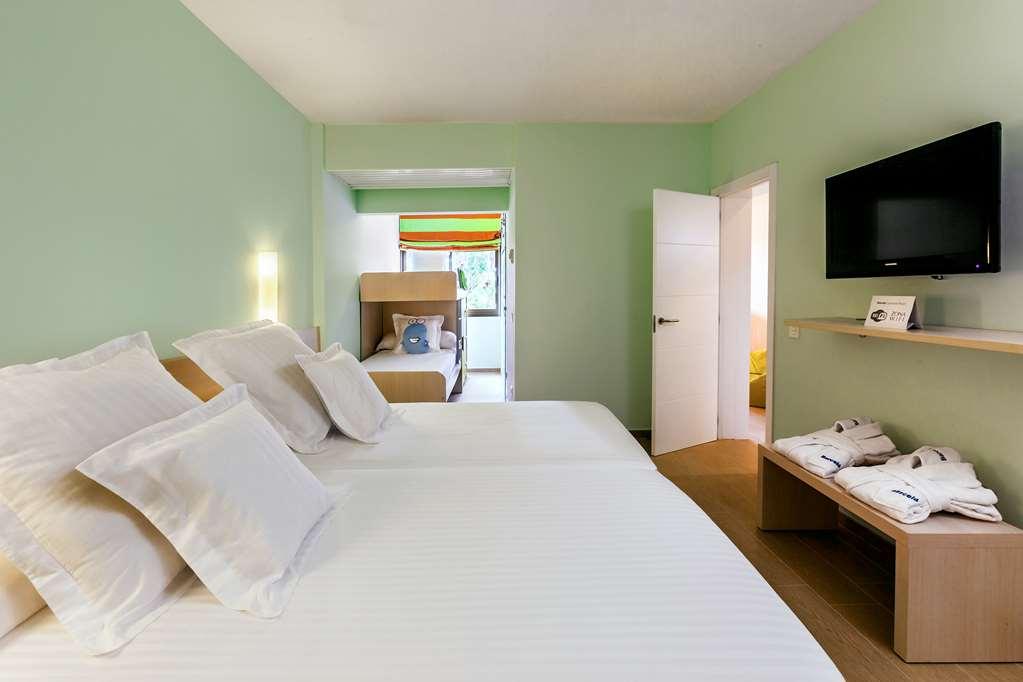 Hotel Occidental Lanzarote Mar 4*