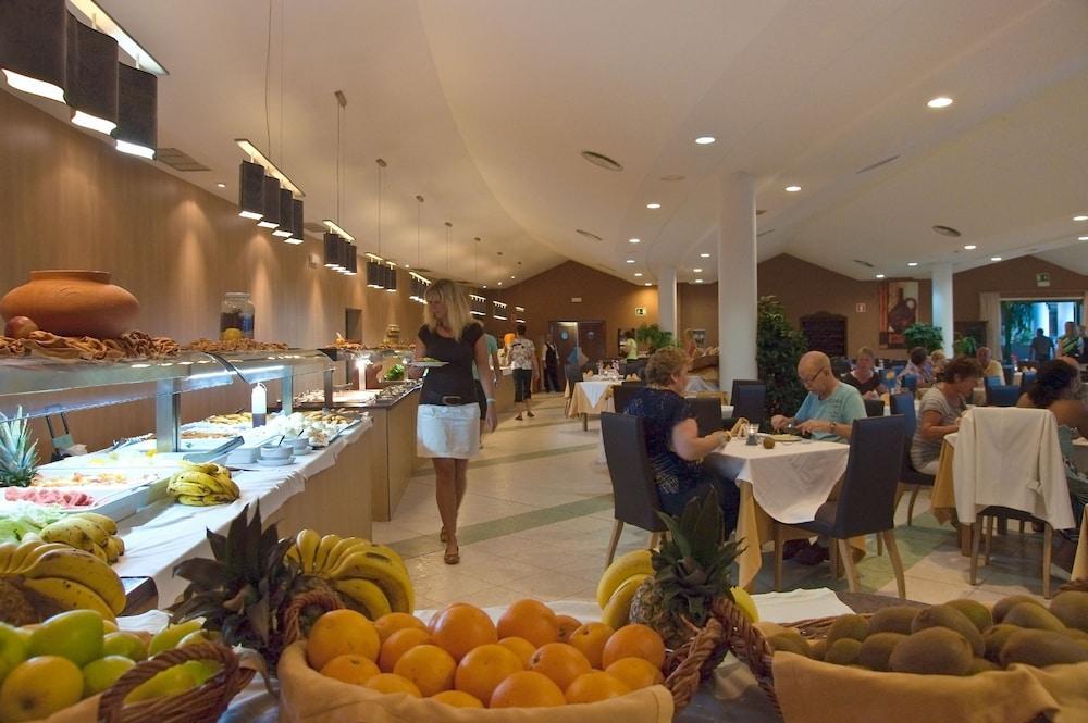 Relaxia Lanzasur Club - Aqualava Water Park Hotel Playa Blanca (Lanzarote)