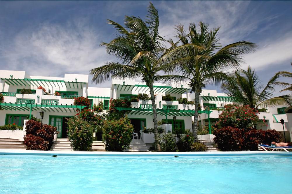 Aparthotel Nazaret
