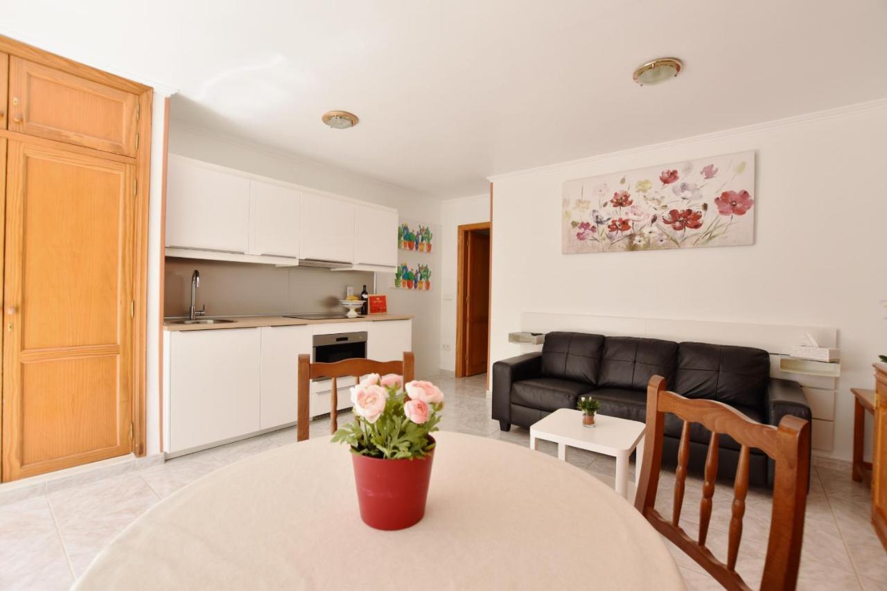 Colina Del Sol Lanzarote Pool With Sea View Apartamento *