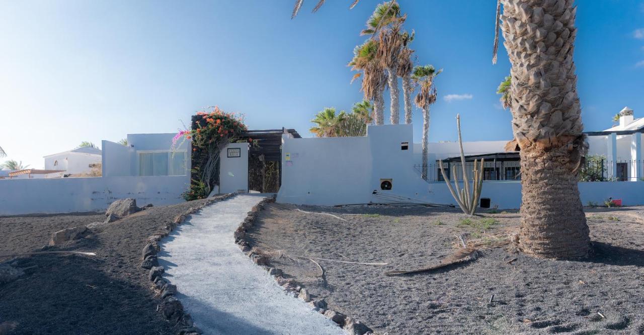 Luxury Estudio En Playa Roca A Primera Linea Del Mar *