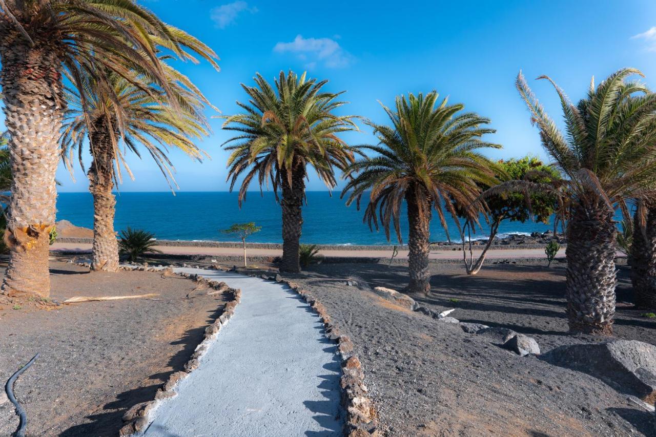 Apartamento Luxury Estudio En Playa Roca A Primera Linea Del Mar Costa Teguise