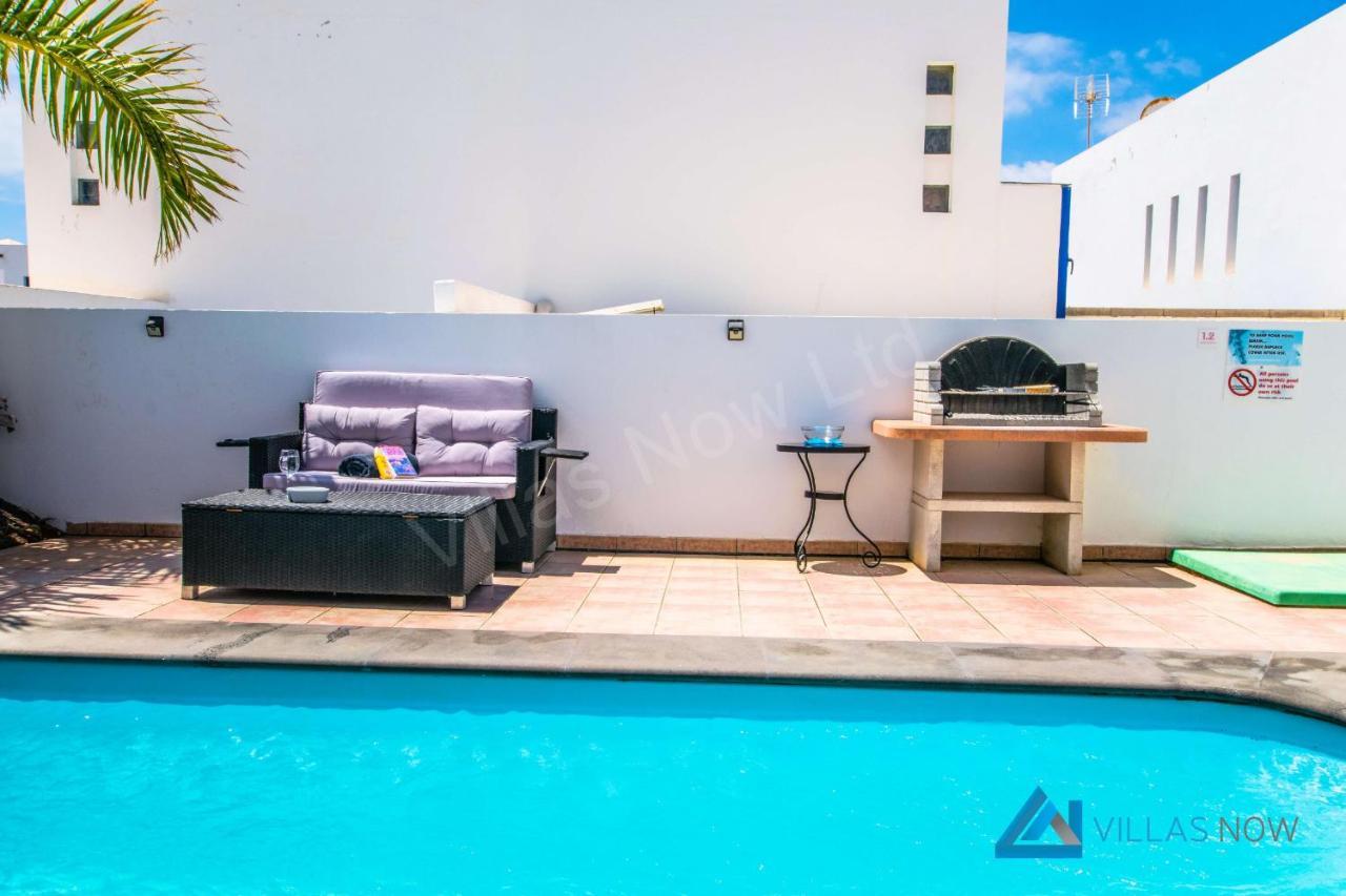 Ruby Lucas Playa Blanca (Lanzarote)