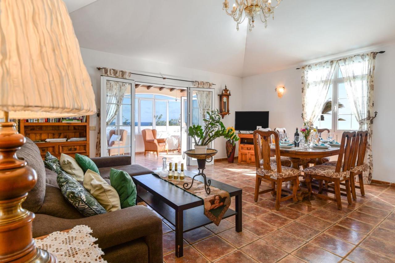 Villa Rustica Con Piscina Privada Tias