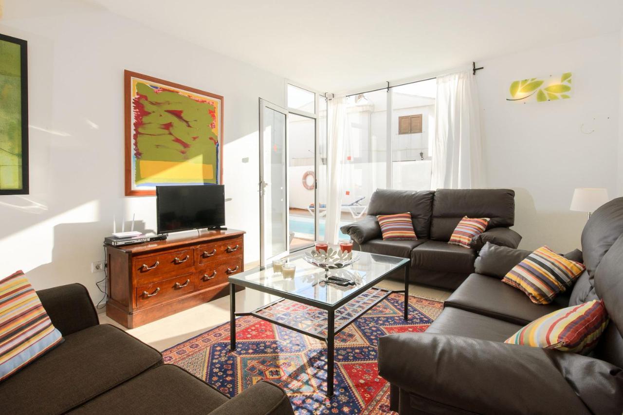 Villa Luis 4 *