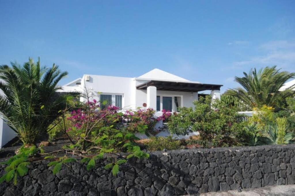 Villa Isa Sea Views