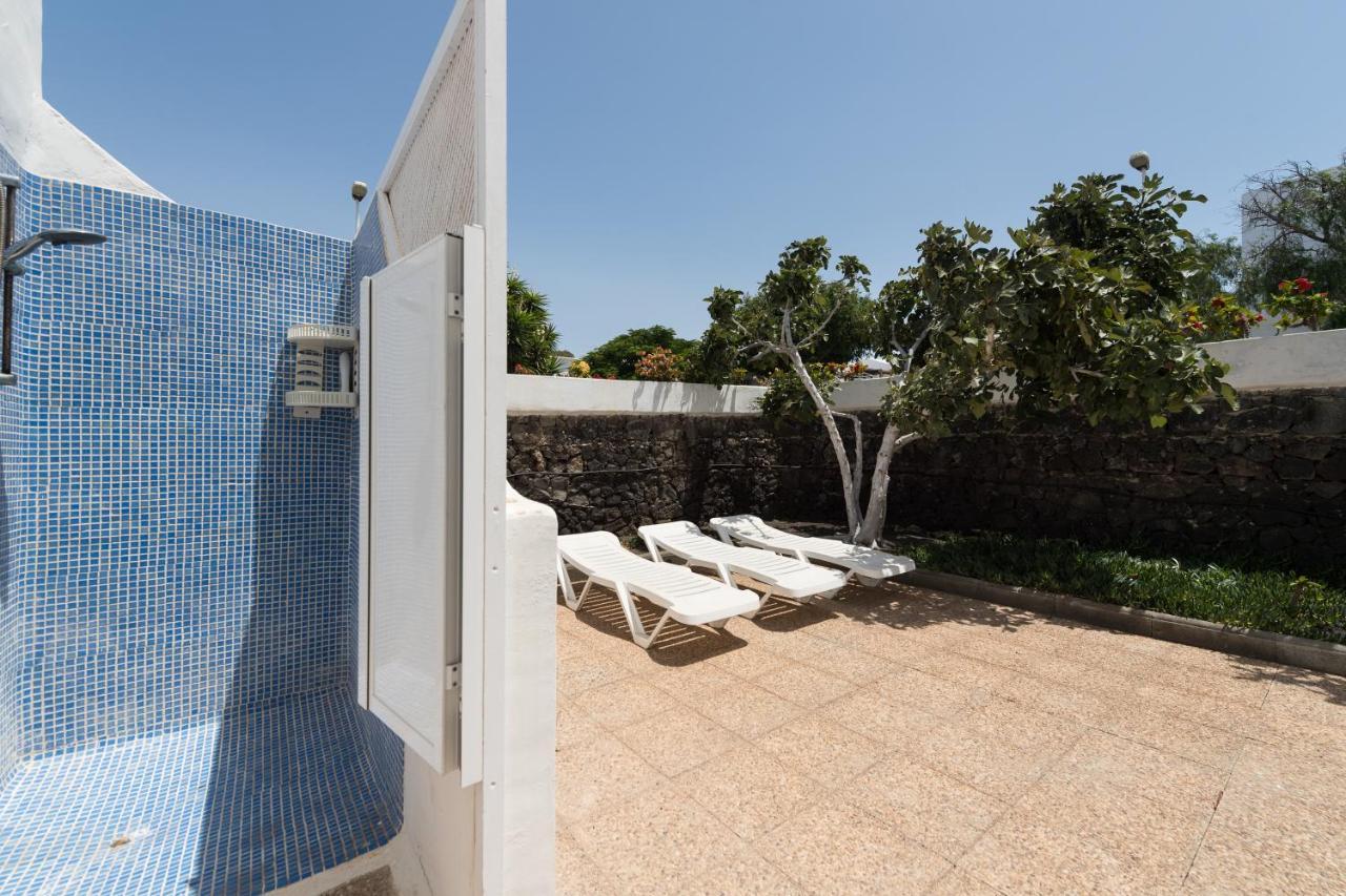 Villa 2br House - Solarium & Shower Terrace - 13 Puerto del Carmen (Lanzarote)