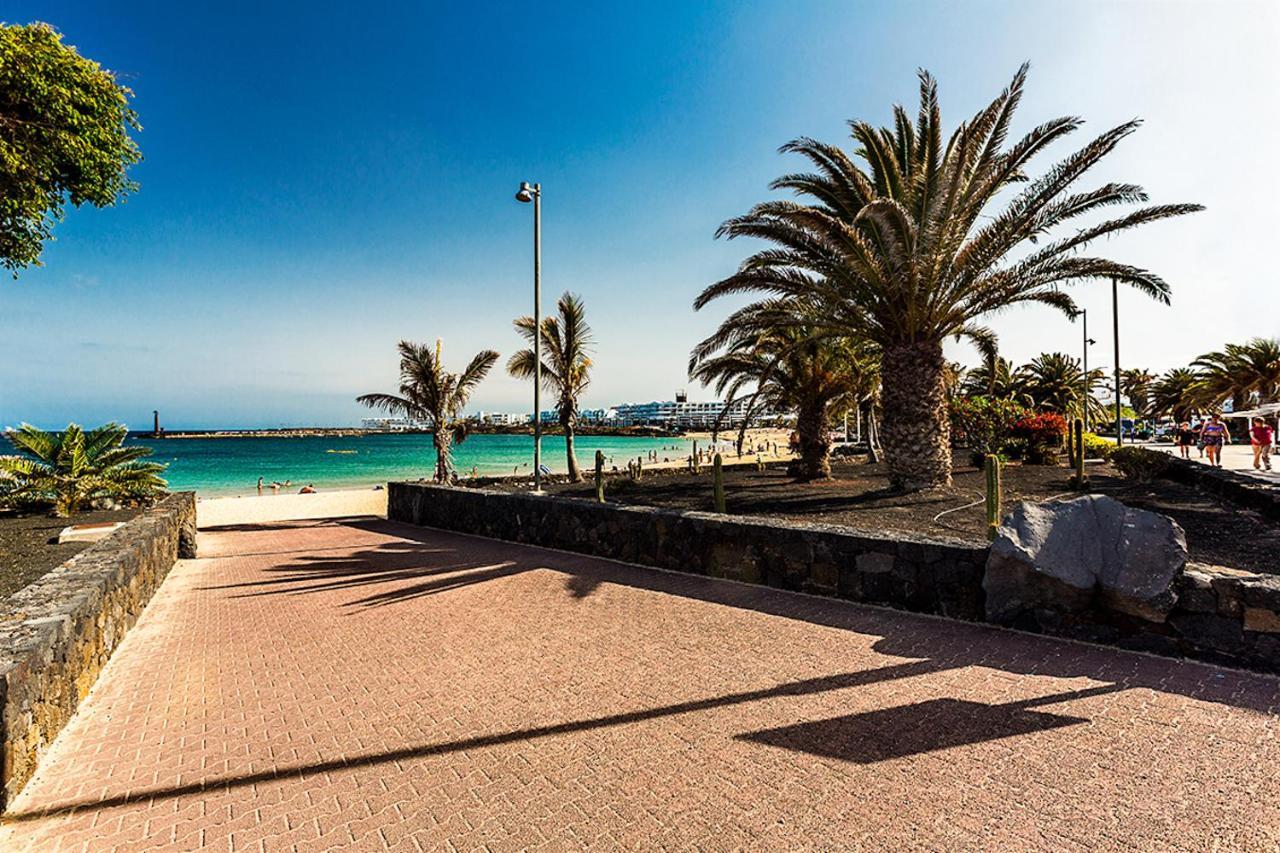 Buby * Costa Teguise