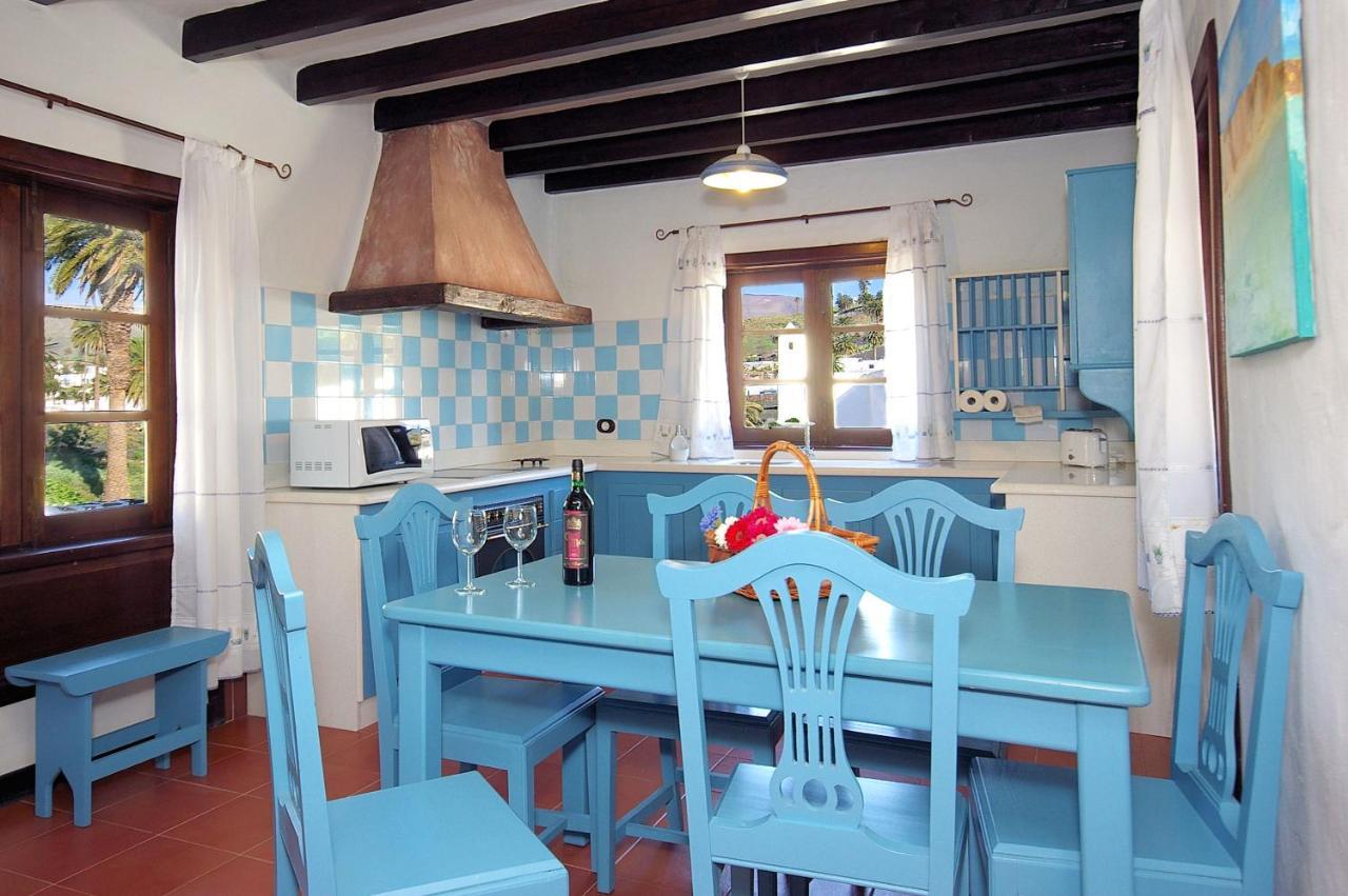 Villa Finca La Crucita Lanzarote By Pvl Haría