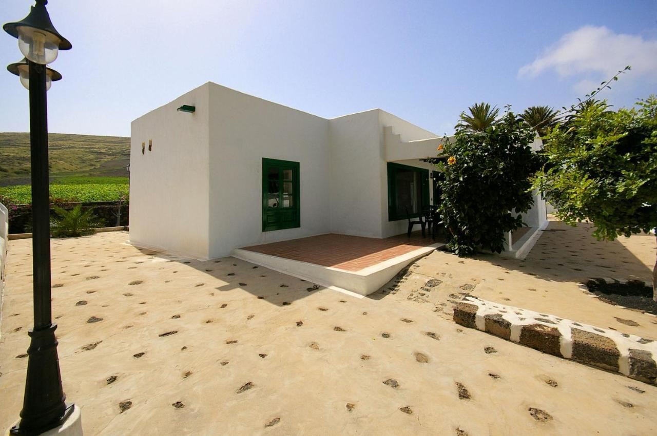 Villa Finca La Crucita Lanzarote By Pvl *