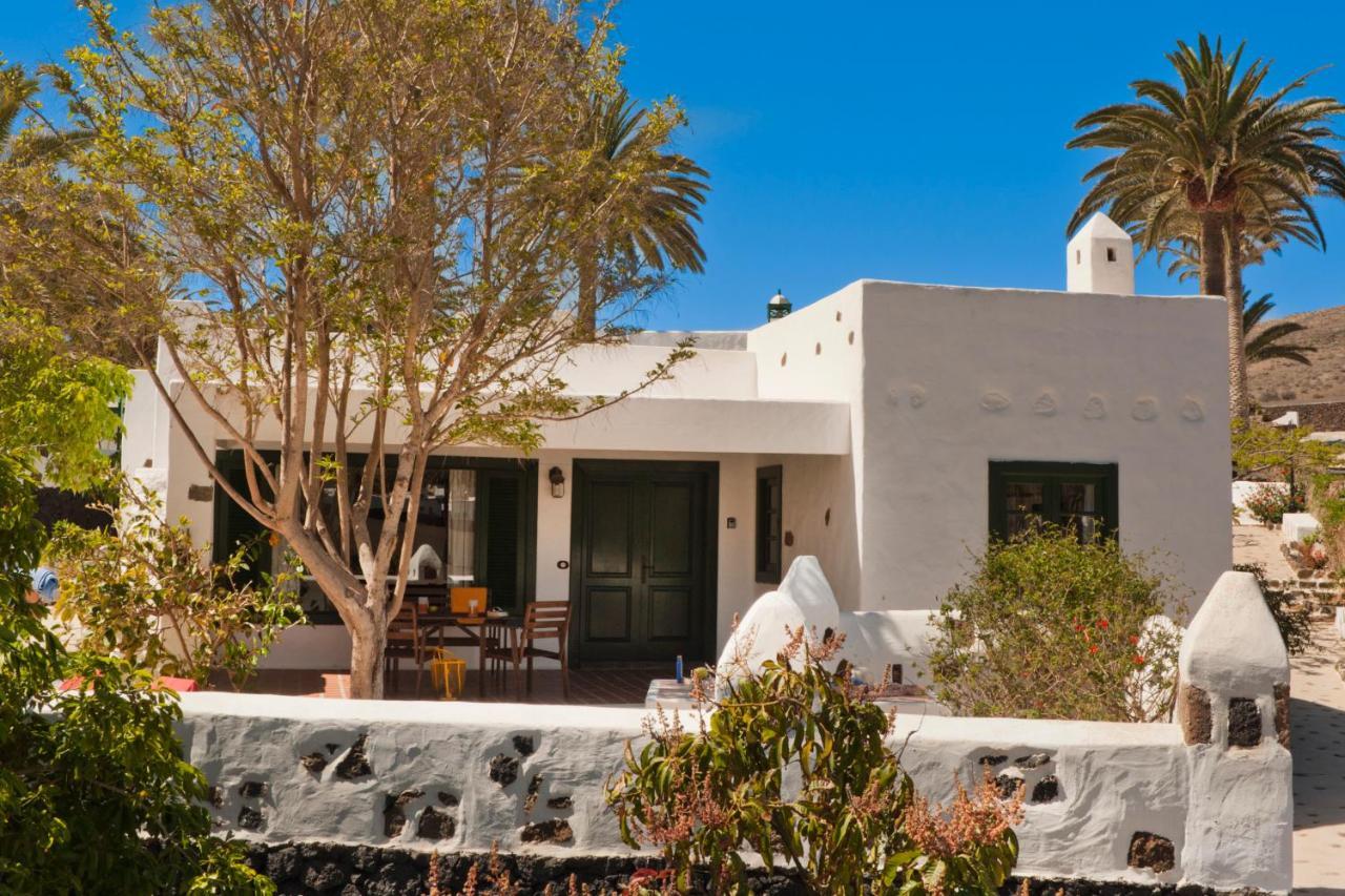 Villa Finca La Crucita Lanzarote By Pvl Haría