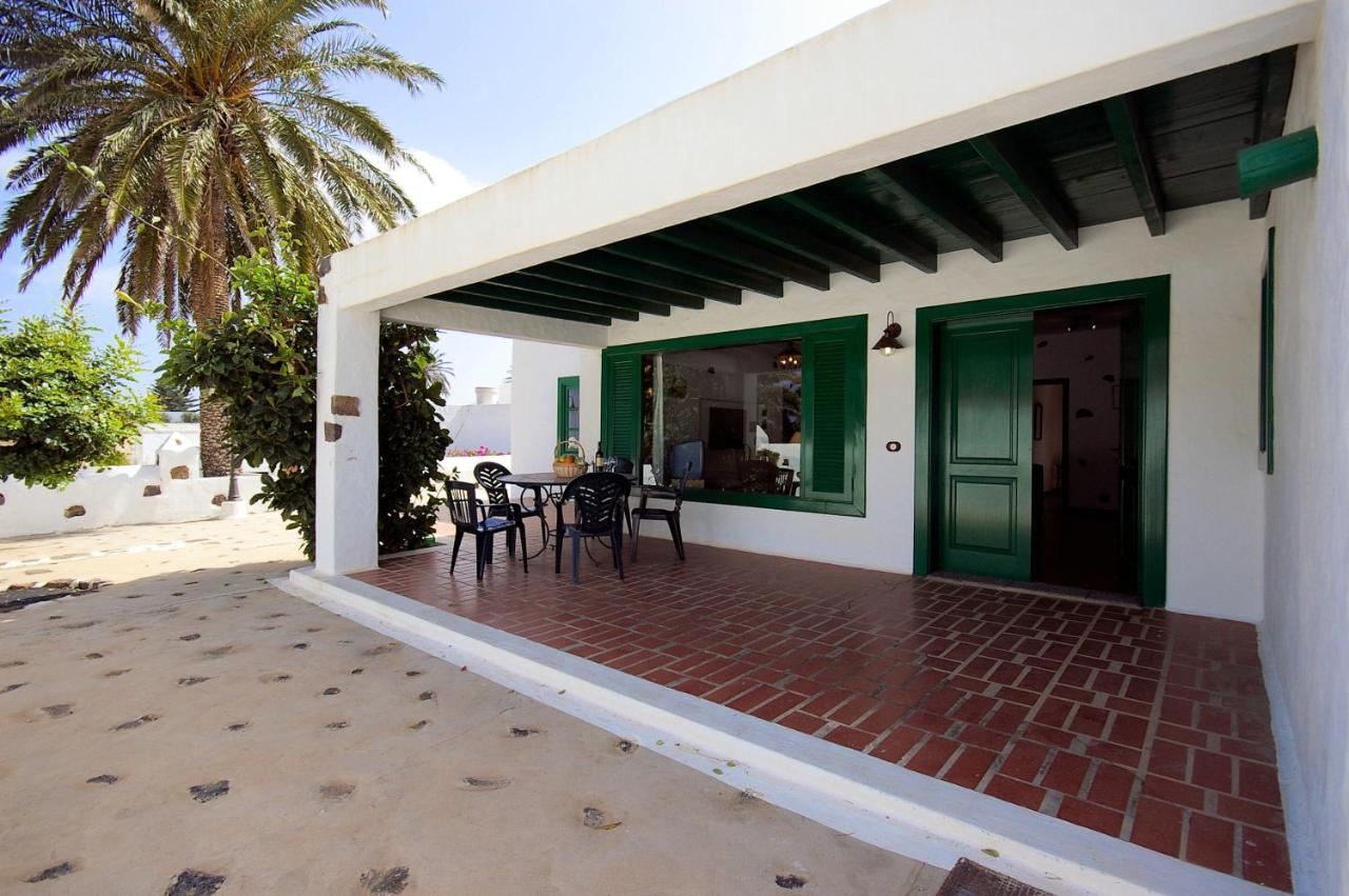 Villa Finca La Crucita Lanzarote By Pvl Haría