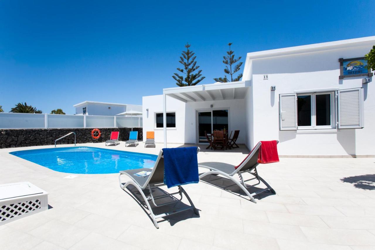3 Bedroom Delphi With Private Heated Pool. Villa