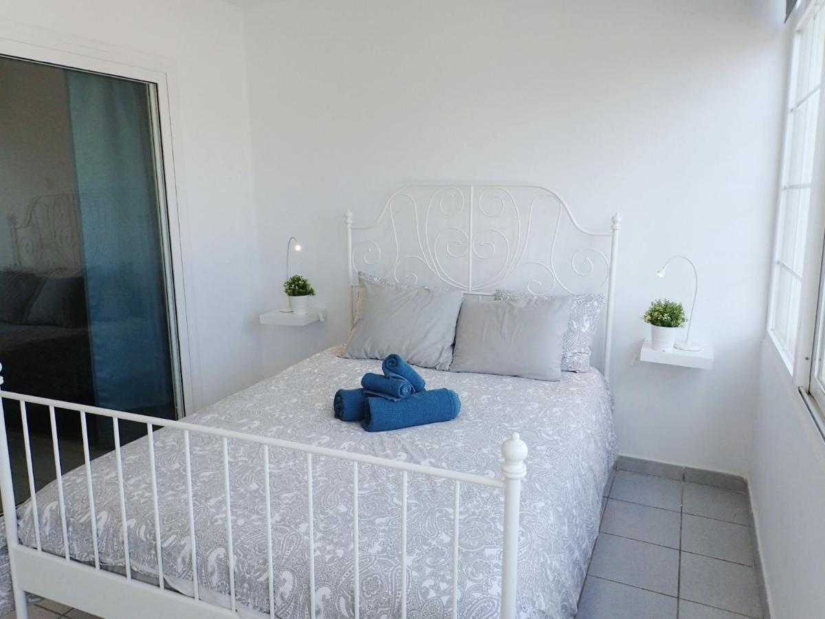 En Playa Roca Primer Linea De Mar Apartamento Costa Teguise