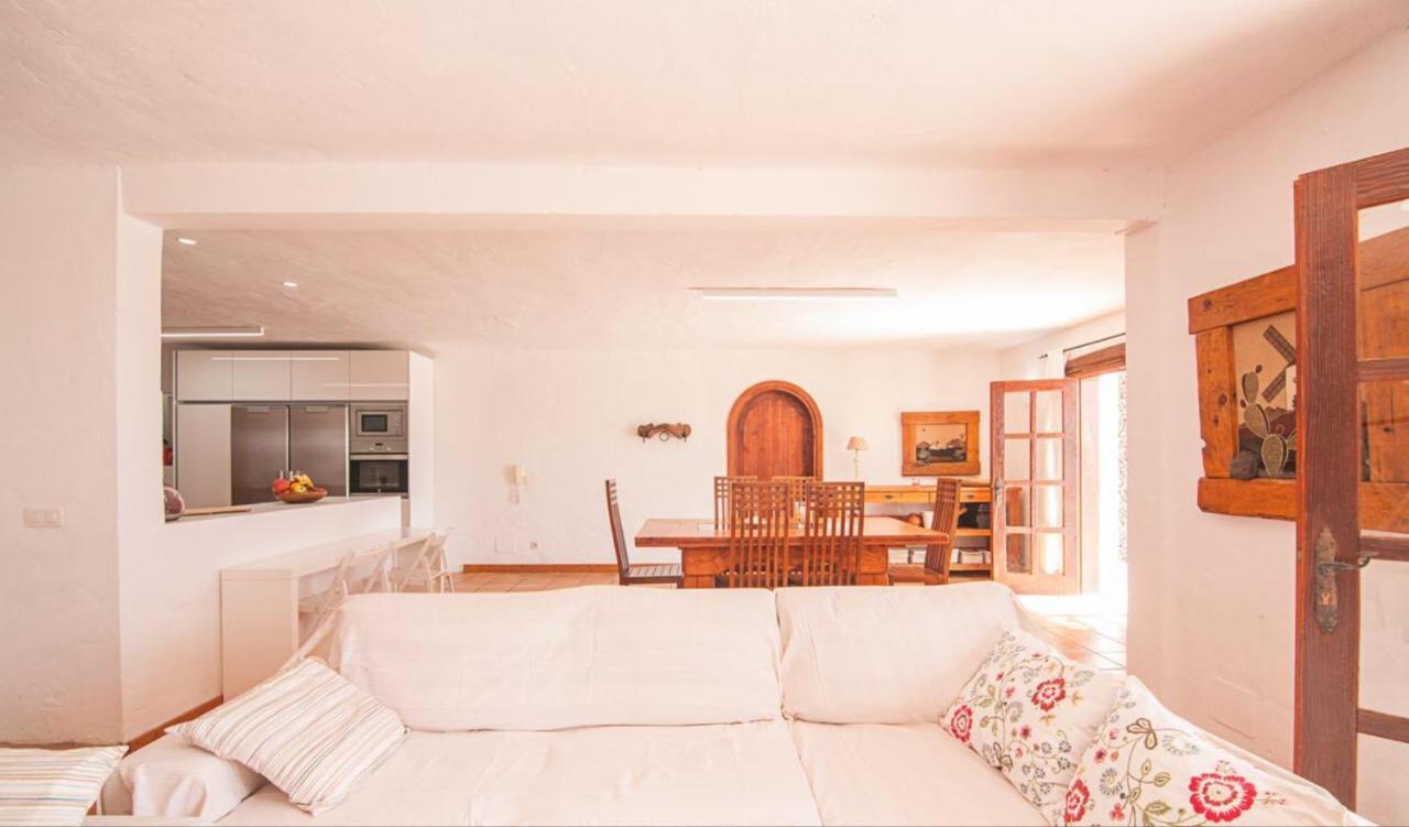 Villavistamar Villa