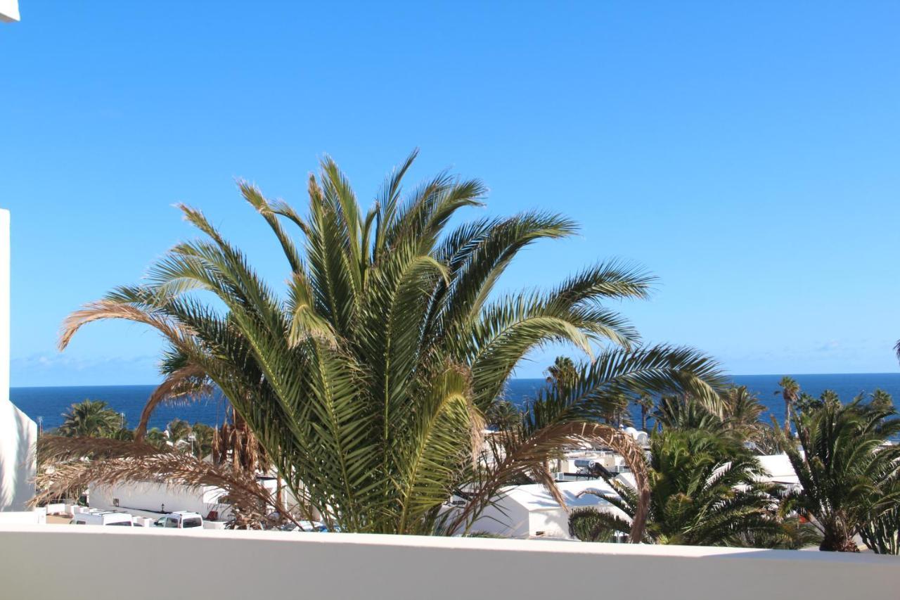 Playa Roca Penthouse. Great Sea Views! Apartamento Costa Teguise
