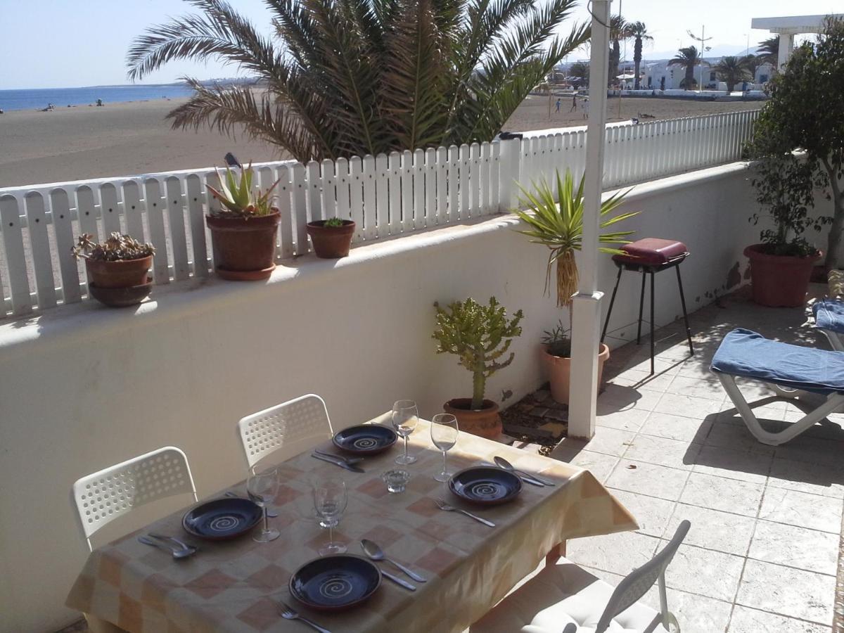 Mela Villa *