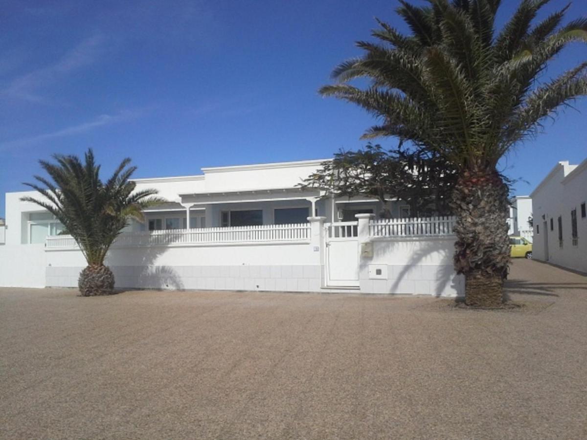 Mela Villa