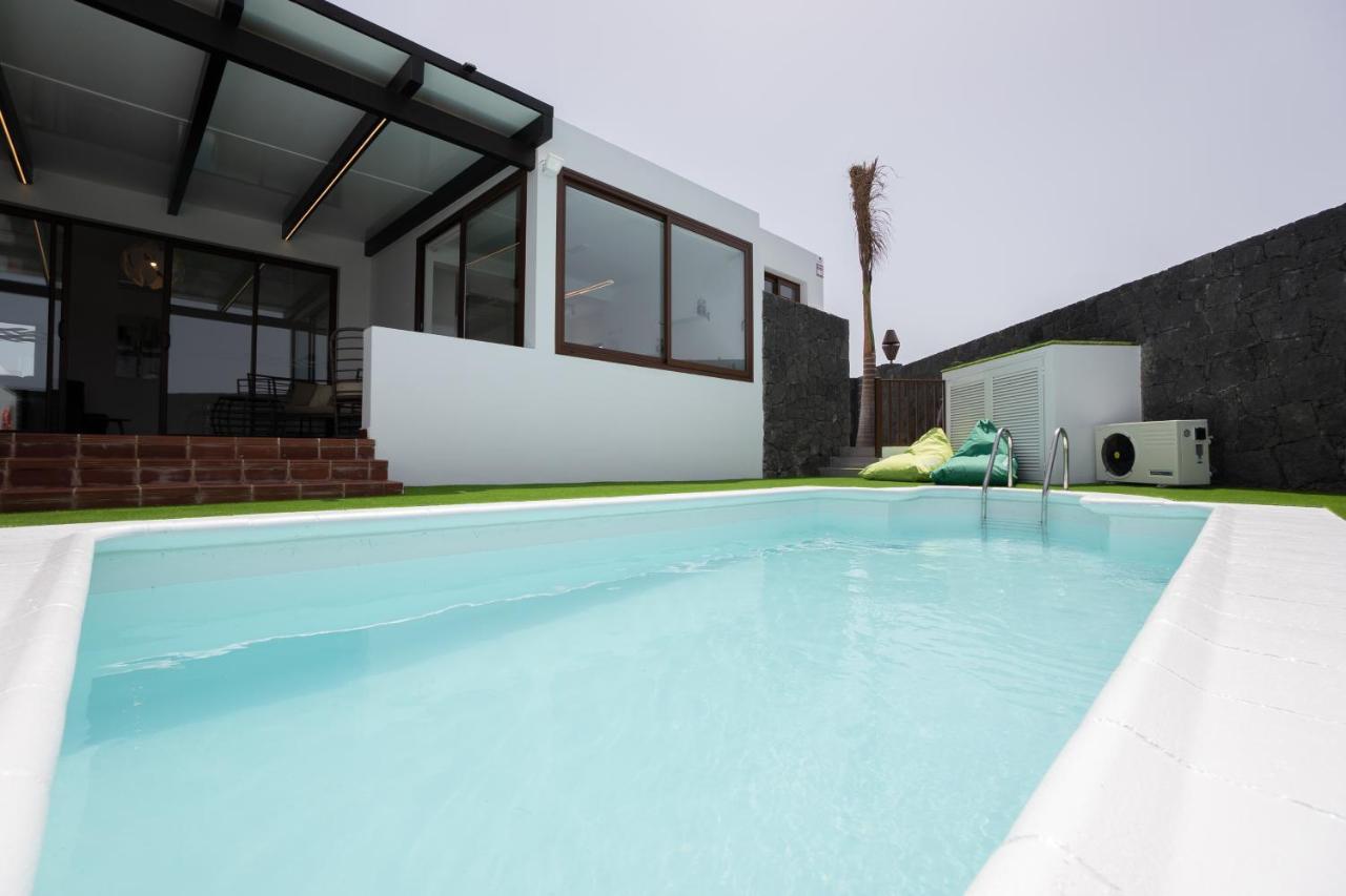 Sea Breeze Callao Villa