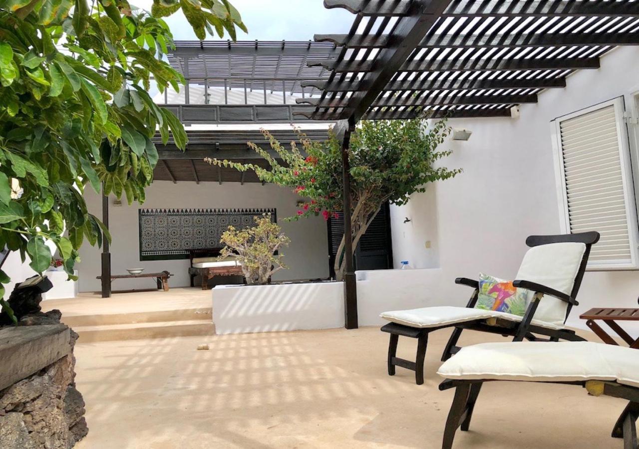 Mare Bella Chao Sea View Private Heated Solar Pool Ac Villa Puerto del Carmen (Lanzarote)