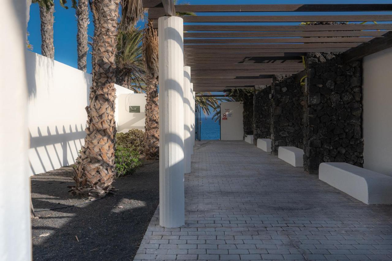 Beautiful On The Seafront * Costa Teguise