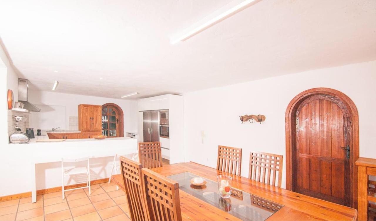 Villavistamar * Tías