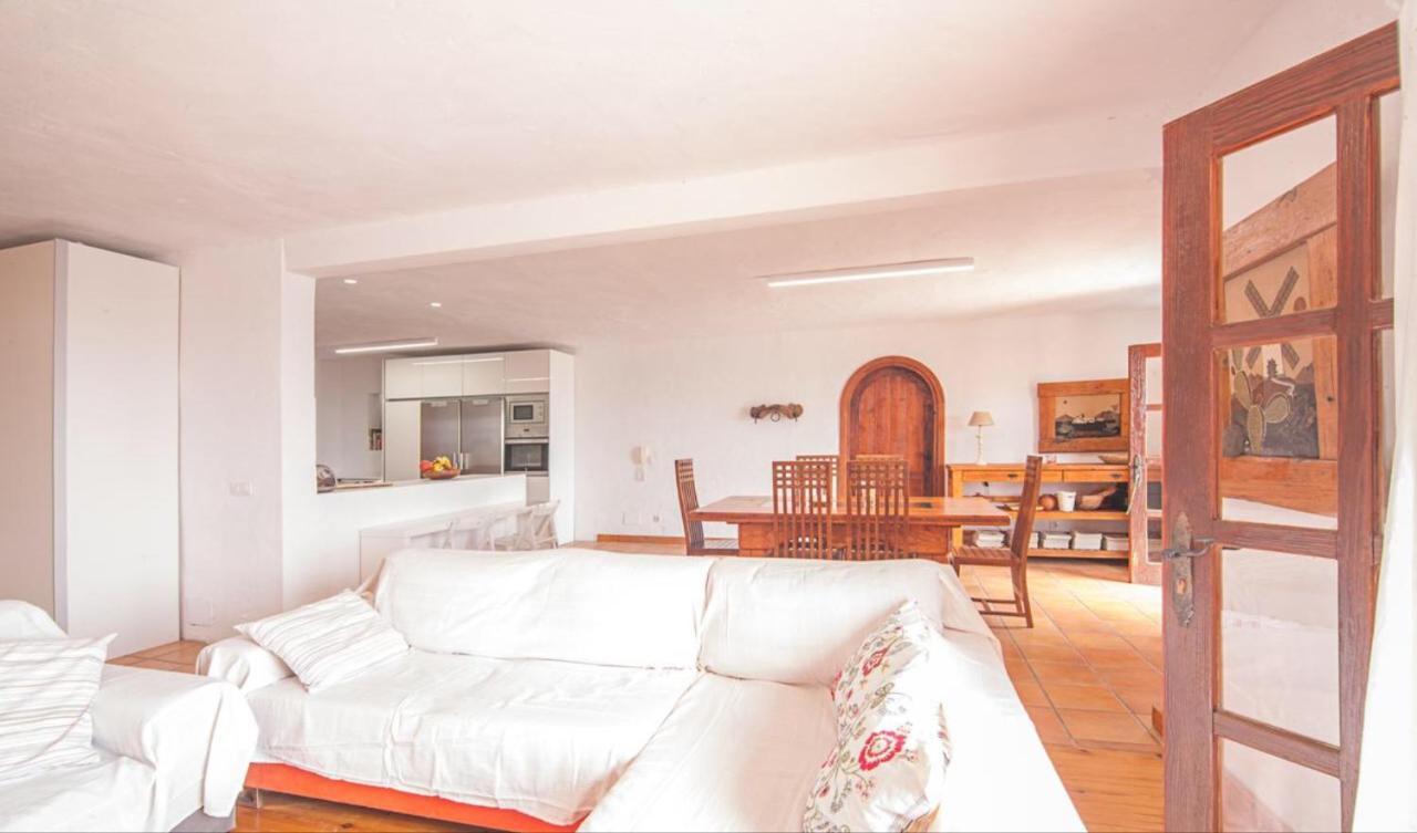 Villa Villavistamar *