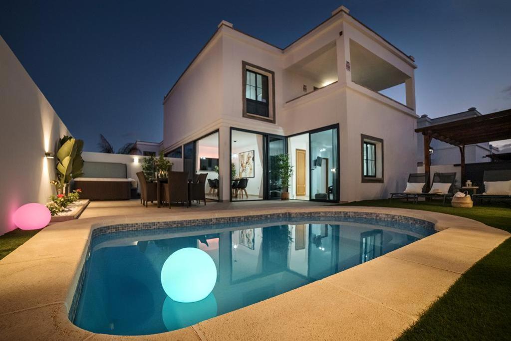 Palmera Jacuzzi Villa Yaiza (Lanzarote)