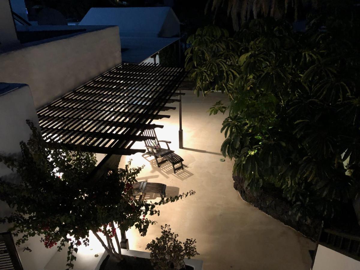 Mare Bella Chao Sea View Private Heated Solar Pool Ac Villa Puerto del Carmen (Lanzarote)