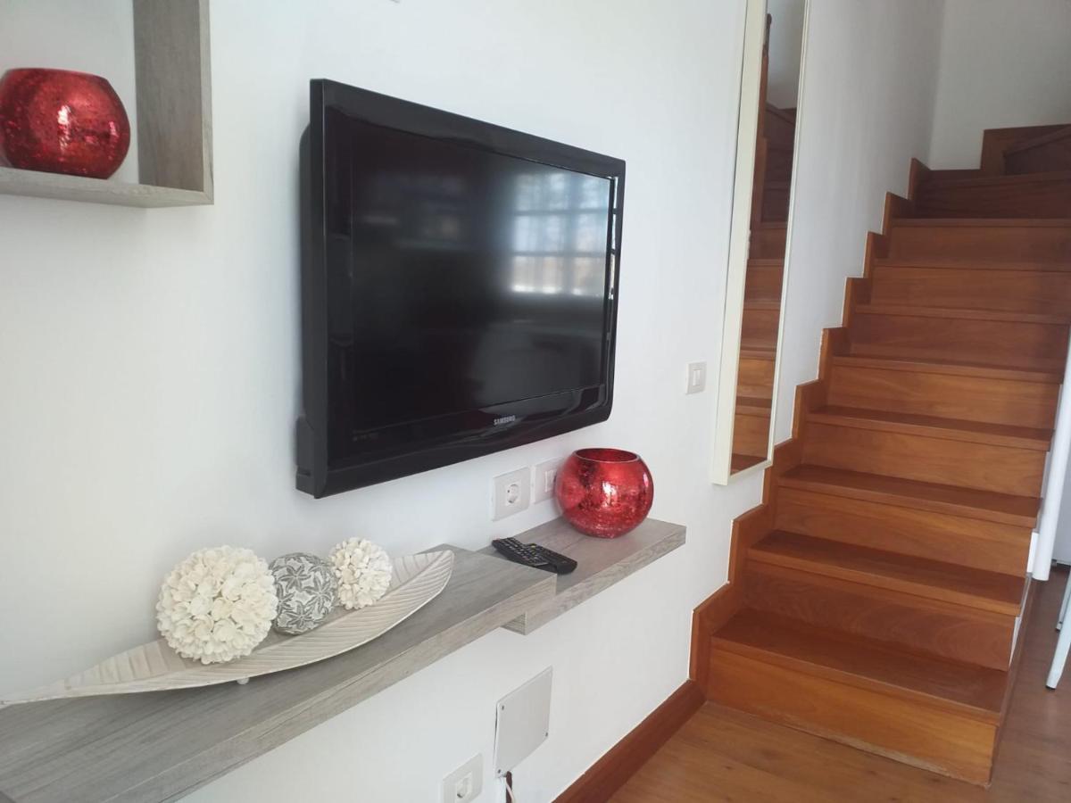 Apartment Duplex -the Sunny Hut - Swimming Pool - Free Wifi & Ac- Marinas *