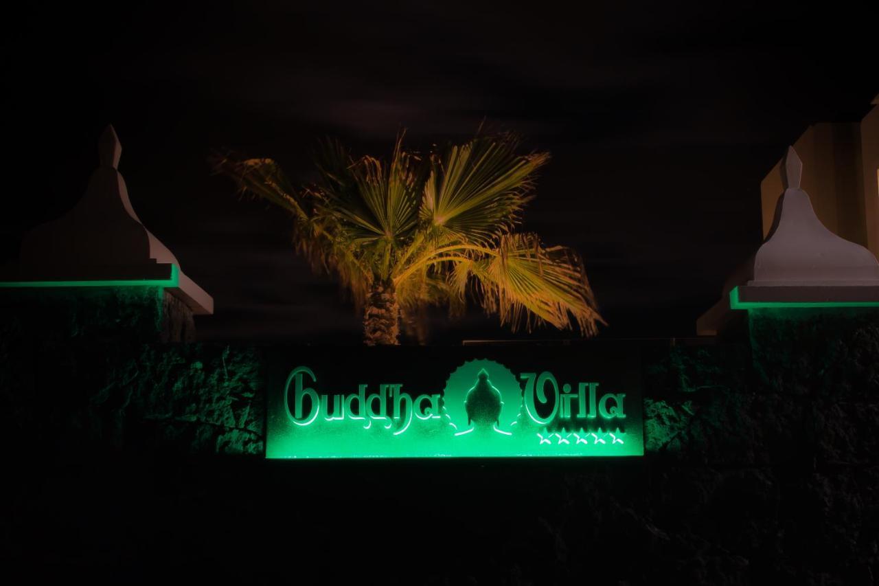 Buddha ***** Villa