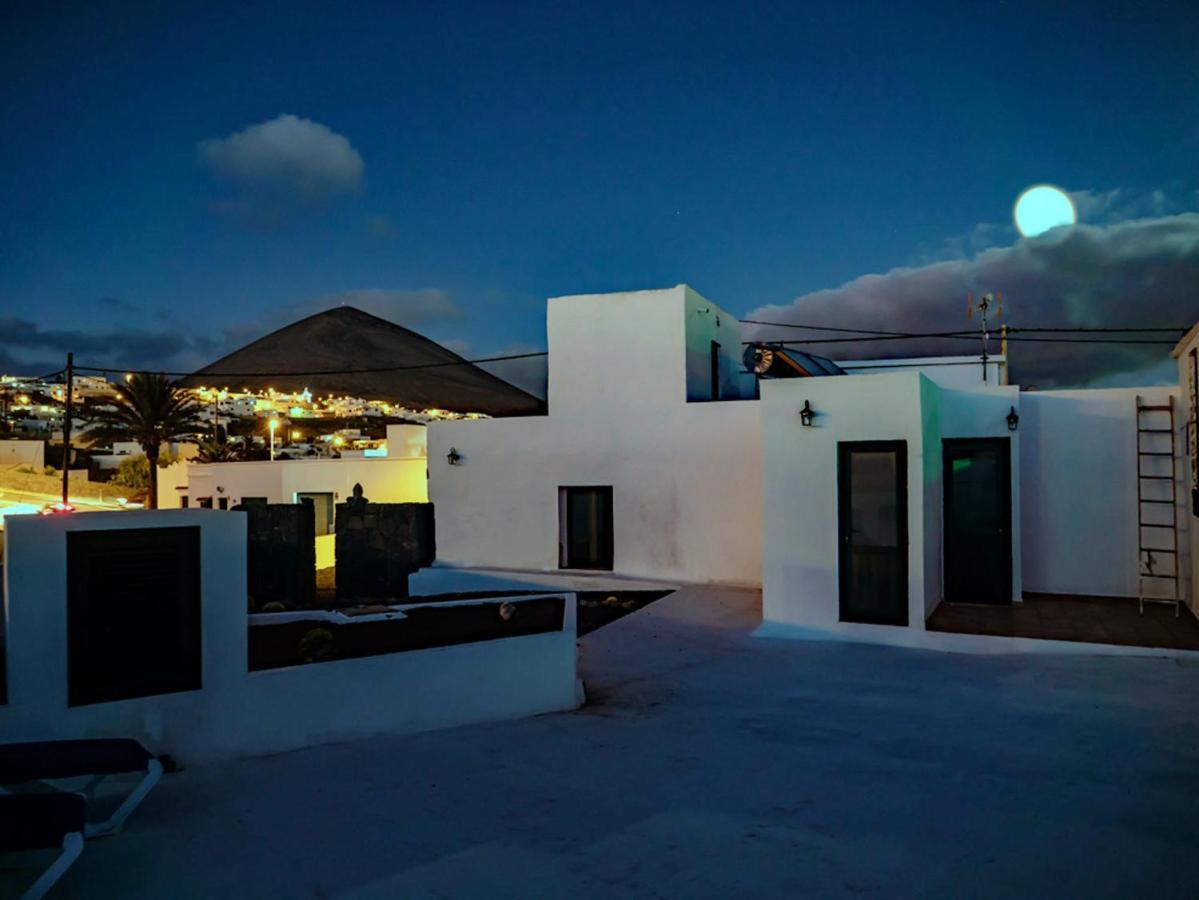 Сasa de vacaciones Comfortable House In With Free Parking