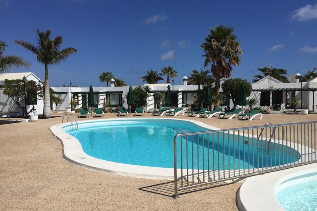 Bandama 15! 2 Bedroom Newly Renovated Bungalow, Los Pocillos, Puerto Del Carmen. Holiday home