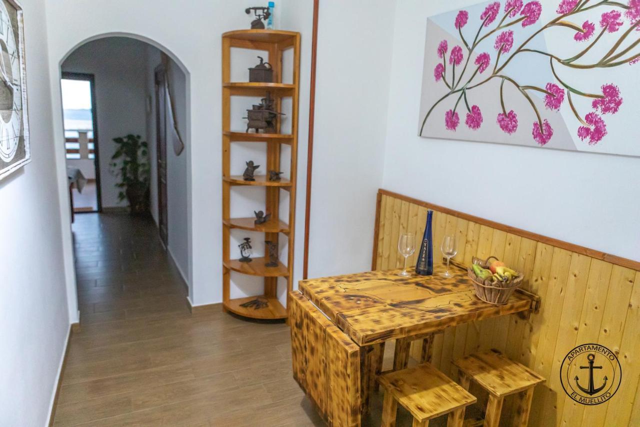El Muellito Apartment *