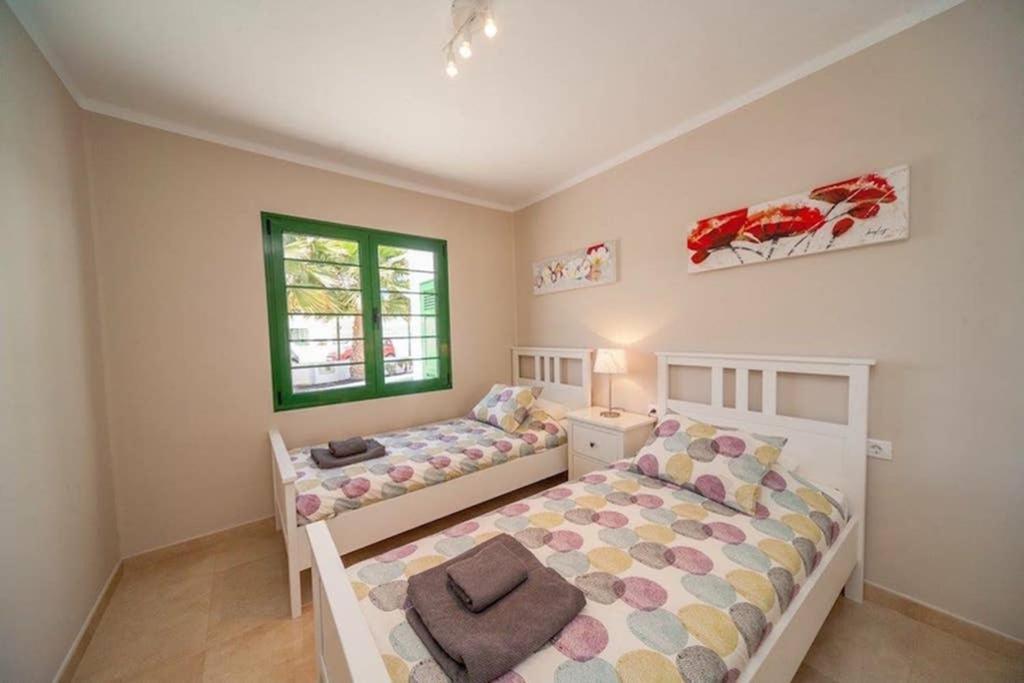 Holiday home Bandama 14! 2 Bedroom Newly Renovated Bungalow, Pocillos, Puerto Del Carmen. *