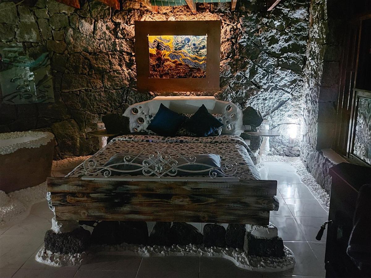 Aloelux ! - Private With Jacuzzi, Cinema ,massage ,wonderful View, Art Desing Villa Conil