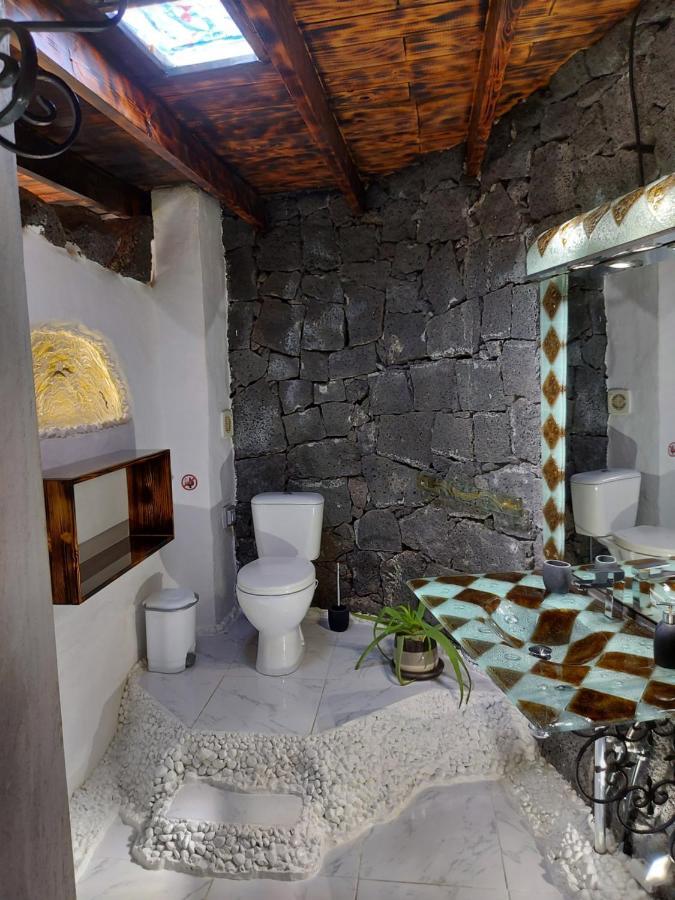 Aloelux ! - Private With Jacuzzi, Cinema ,massage ,wonderful View, Art Desing Villa *