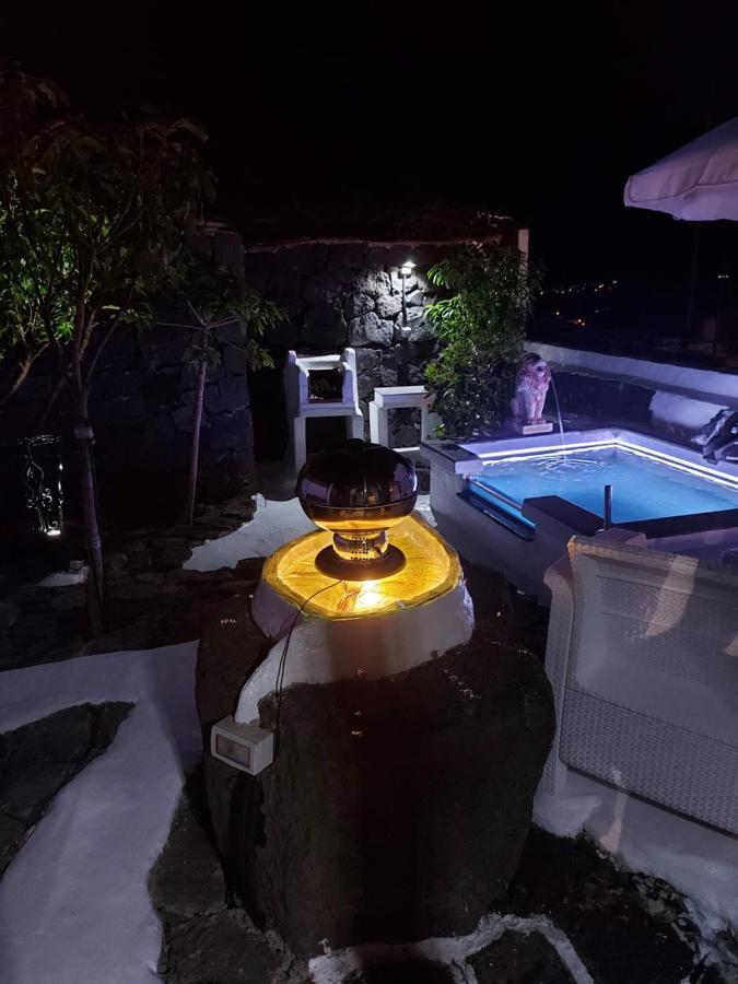 Aloelux ! - Private With Jacuzzi, Cinema ,massage ,wonderful View, Art Desing * Conil