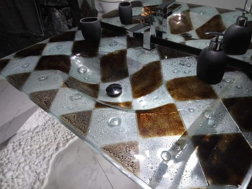 Aloelux ! - Private With Jacuzzi, Cinema ,massage ,wonderful View, Art Desing Villa *